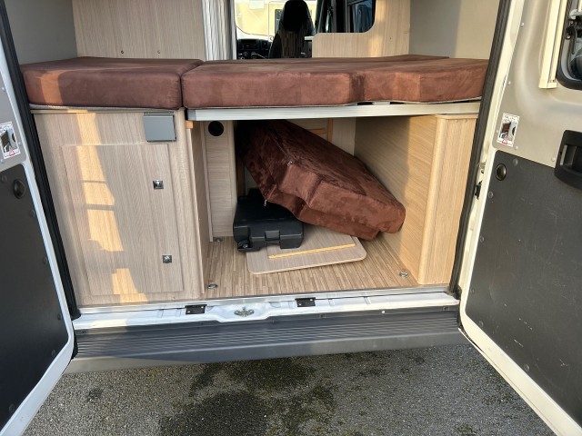 ROAD CAMP