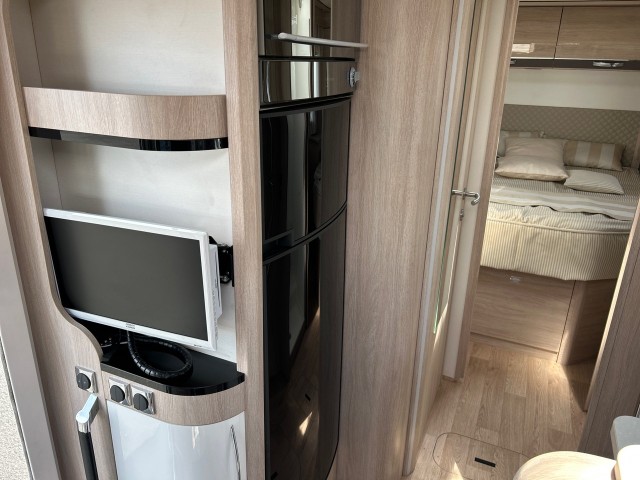 9000 DFH DESIGN EDITION