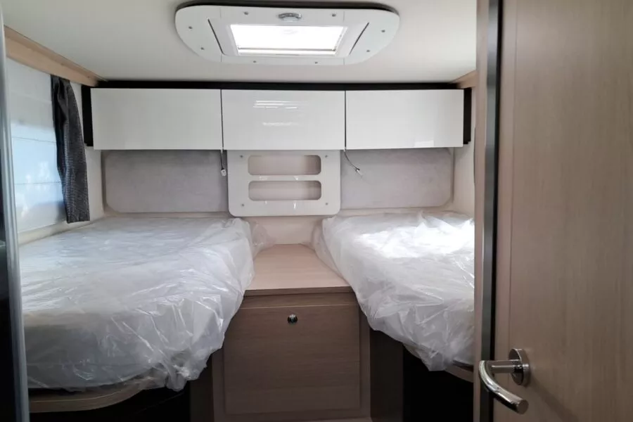 Camping-car Intégral - Autostar Prestige I760 LJ DE - Bonjour caravaning Orgères