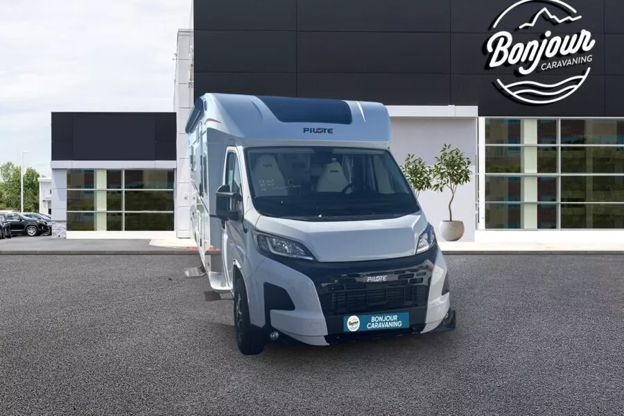 Camping-car profilé - Pilote P 720 FC SELECTION - Bonjour Caravaning Vannes