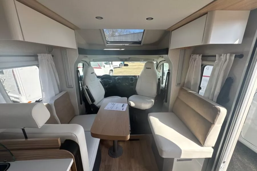Camping-car profilé - Pilote P 720 FC SELECTION - Bonjour Caravaning Vannes