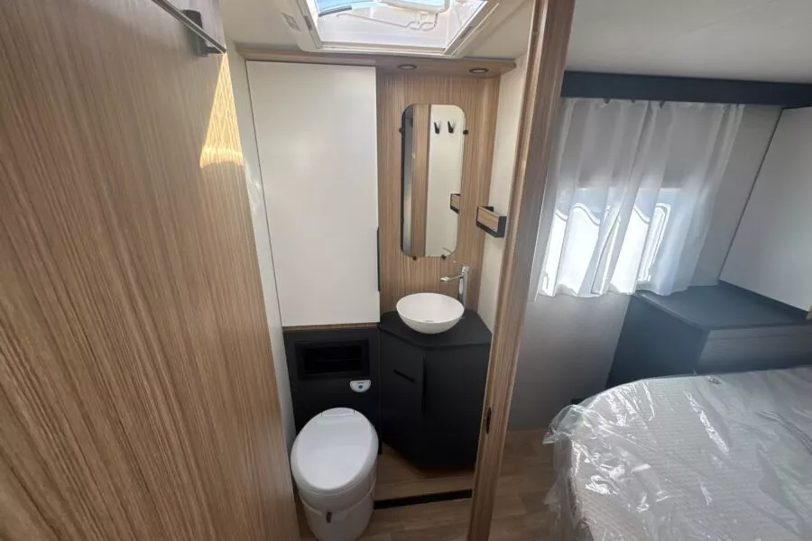 Camping-car profilé - Pilote P 720 FC SELECTION - Bonjour Caravaning Vannes