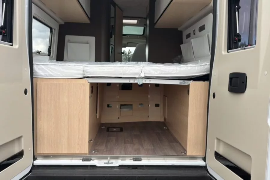Fourgon aménagé - AUTOSTAR V590LT DESIGN EDITION - Bonjour caravaning Orgères