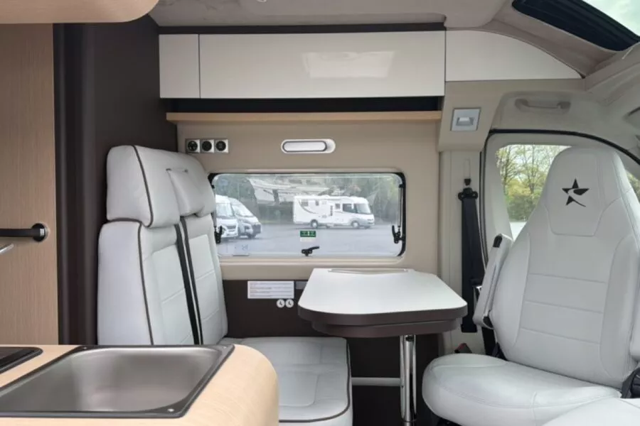 Fourgon aménagé - AUTOSTAR V590LT DESIGN EDITION - Bonjour caravaning Orgères