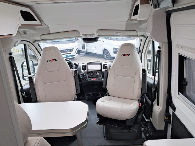 V 600 F X-EDITION