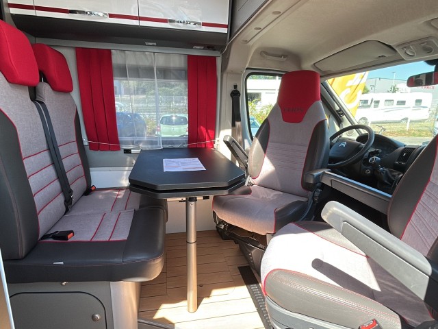 59T FAMILY VAN
