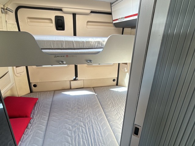 59T FAMILY VAN