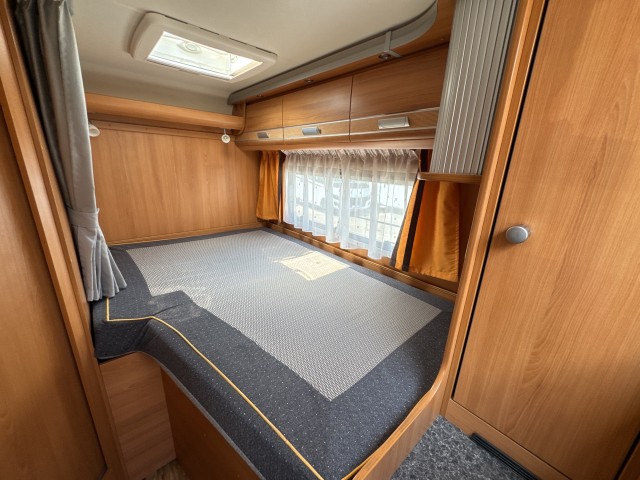 GLOBEBUS T2