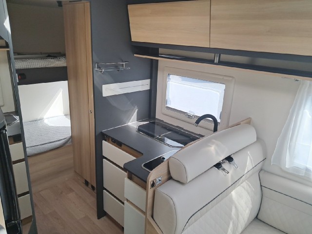 SBD 700
