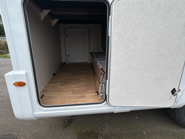 P 720 FGJ EVIDENCE