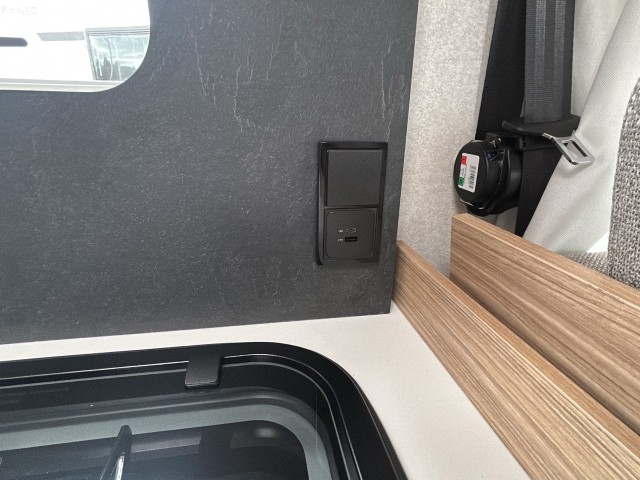 P 740 FGJ EVIDENCE