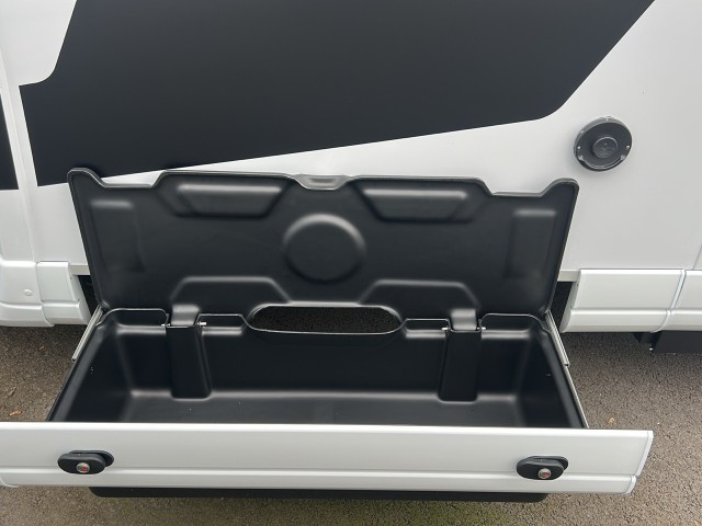 P 740 FGJ EVIDENCE